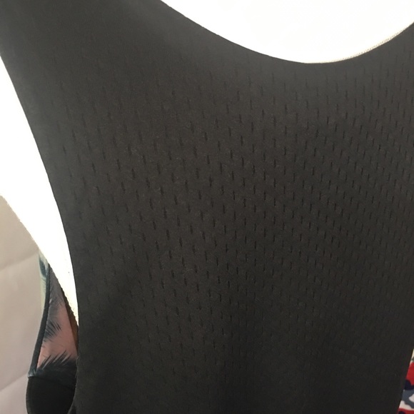 California Tank - Picture 4 of 7